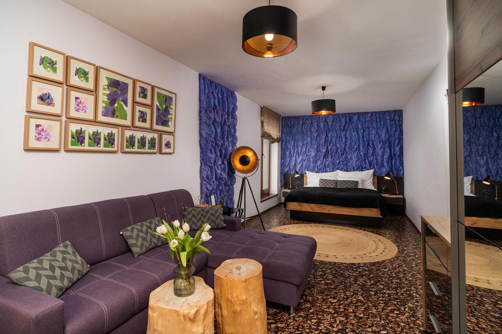 Design Hotel Romantick Тршебонь Экстерьер фото