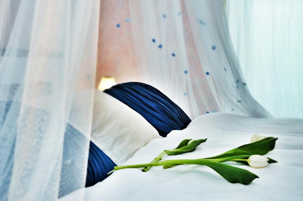 Design Hotel Romantick Тршебонь Экстерьер фото